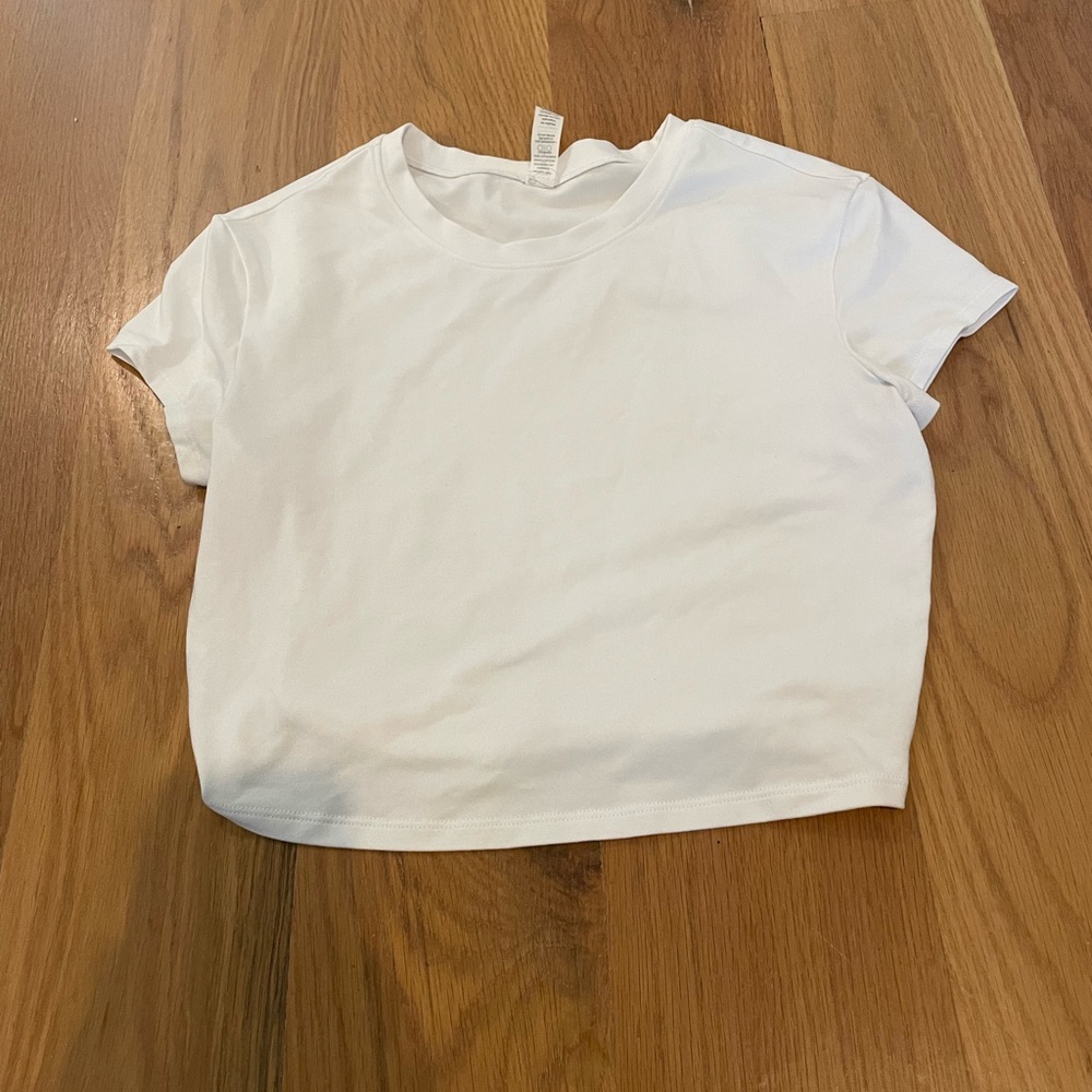 Alo yoga white tshirt